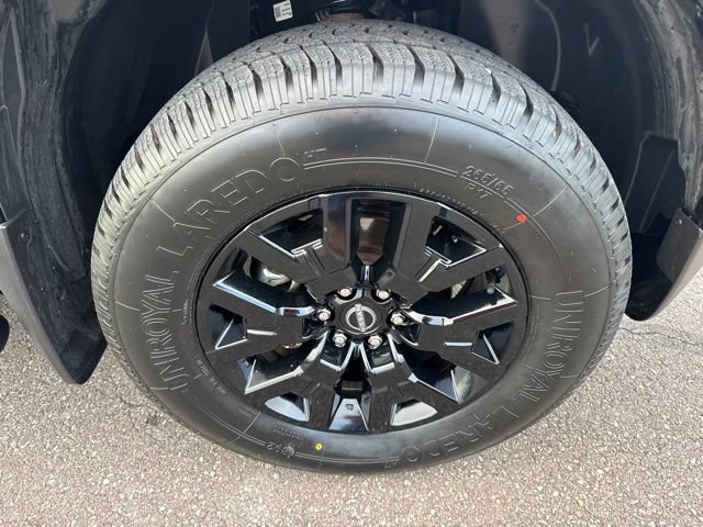 Certified 2023 Nissan Frontier SV w/ Midnight Edition Package AWD/4WD image 39