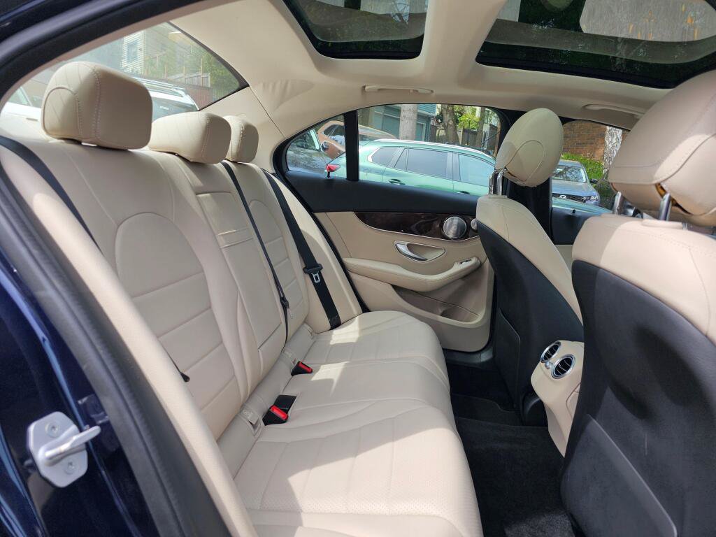 Used 2016 Mercedes-Benz C 300 4MATIC Sedan image 13