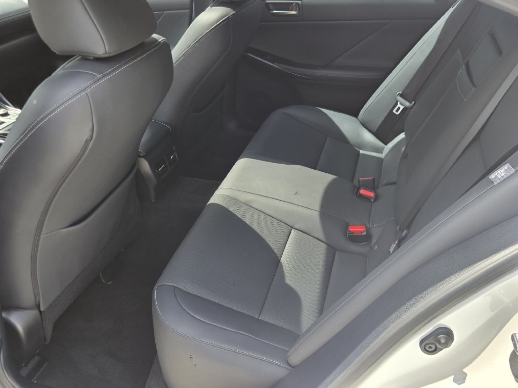 Used 2024 Lexus IS 300 w/ Comfort Package RWD image 12