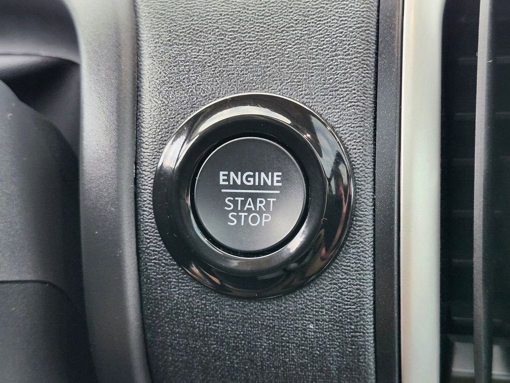 Certified 2025 Ford Expedition Max Active image 27