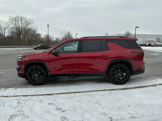 Used 2024 Chevrolet Traverse RS w/ LPO, Floor Liner Package image 9