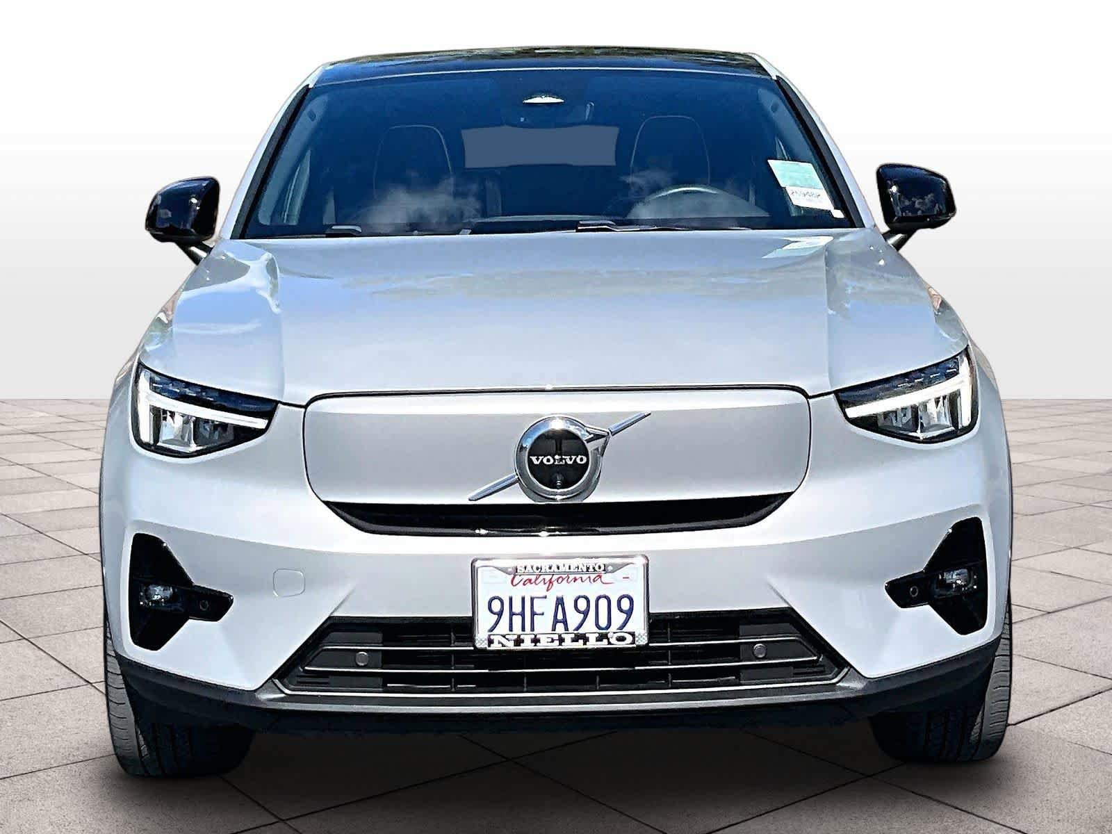 Used 2023 Volvo C40 P8 Recharge Plus image 3