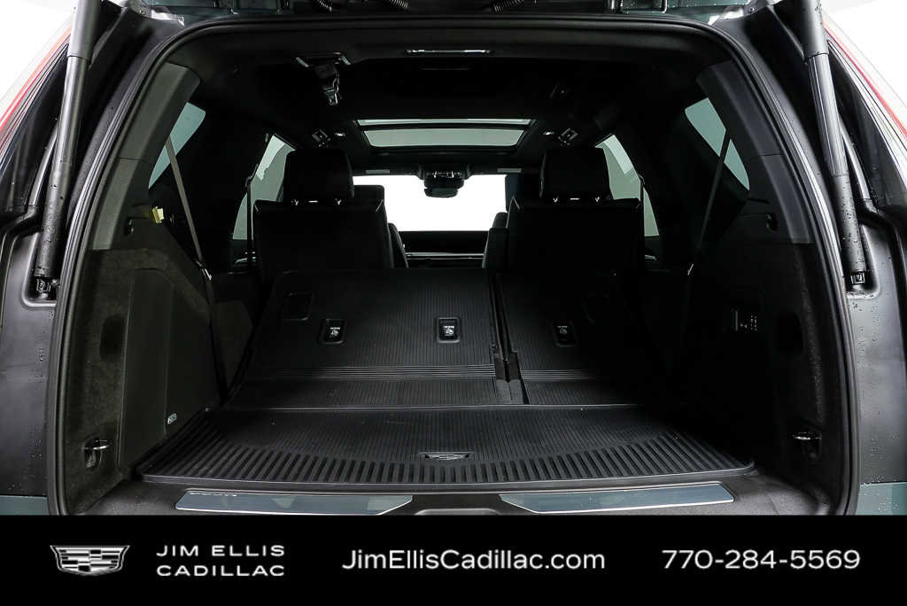 New 2026 Cadillac Escalade Luxury w/ Touring Package image 35