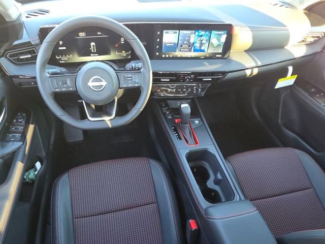 New 2026 Nissan Kicks SR w/ SR Premium Package image 3