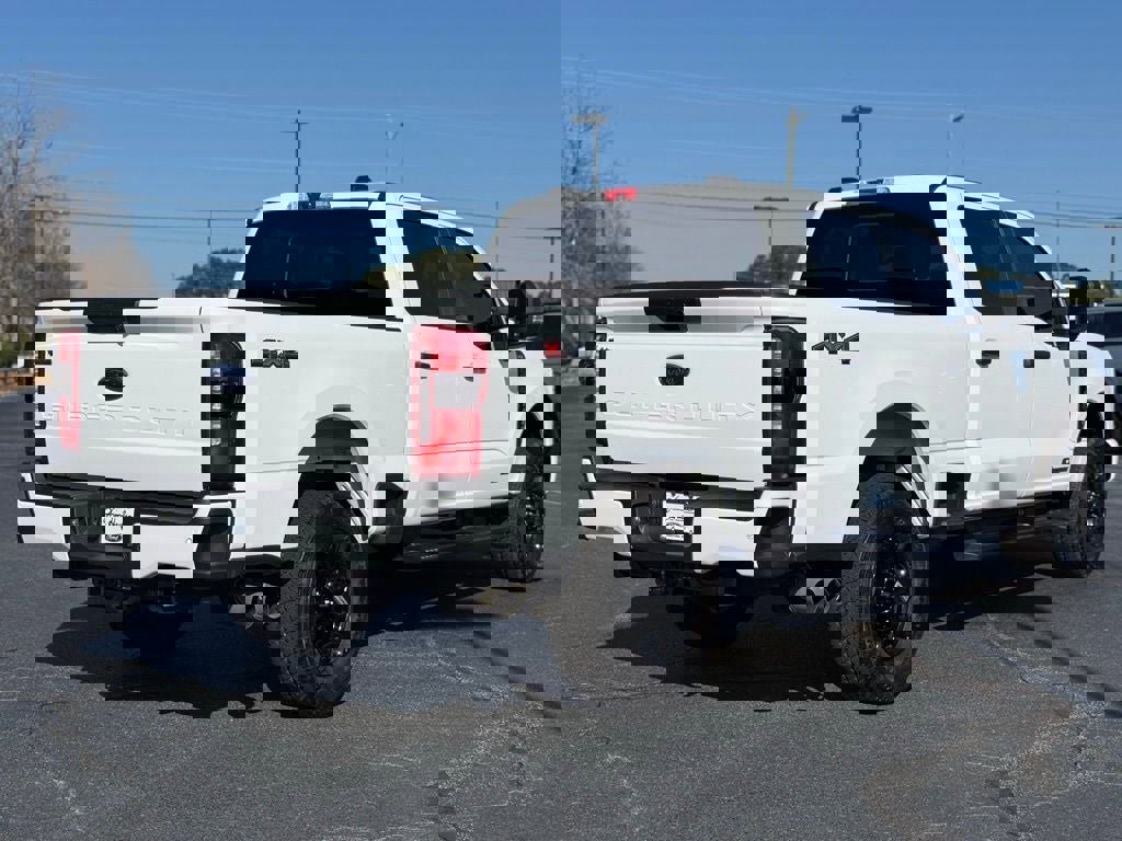 Certified 2024 Ford F250 XL w/ STX Appearance Package image 9