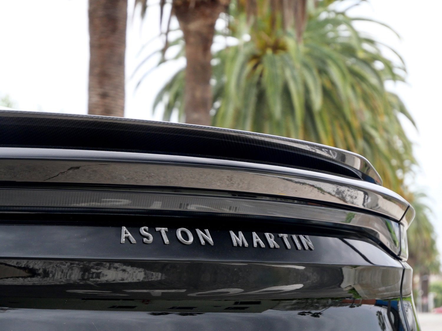 Used 2019 Aston Martin DBS Superleggera image 23