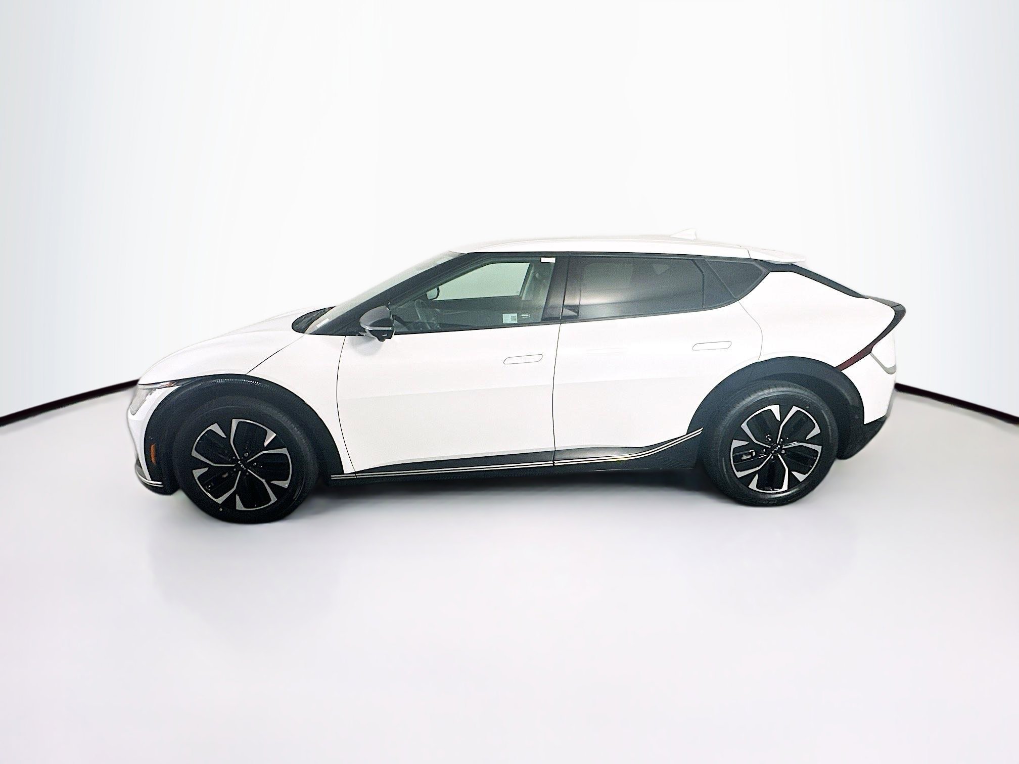 Used 2023 Kia EV6 Wind w/ Wind Technology Package image 4