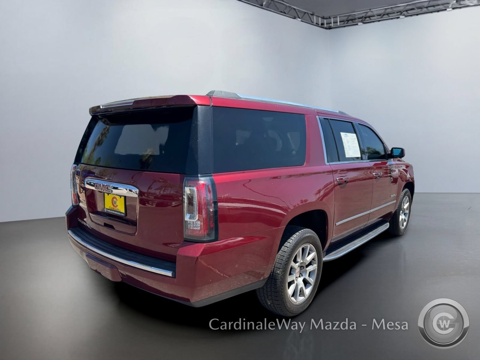 Used 2020 GMC Yukon XL Denali RWD image 4