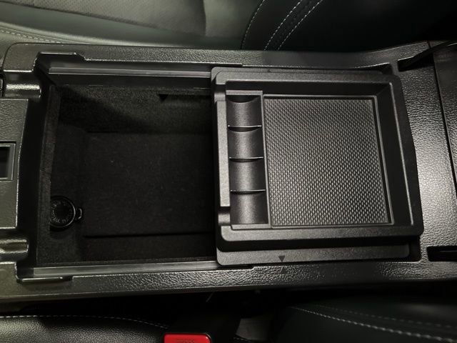 Used 2017 Subaru Outback 2.5i Limited image 26