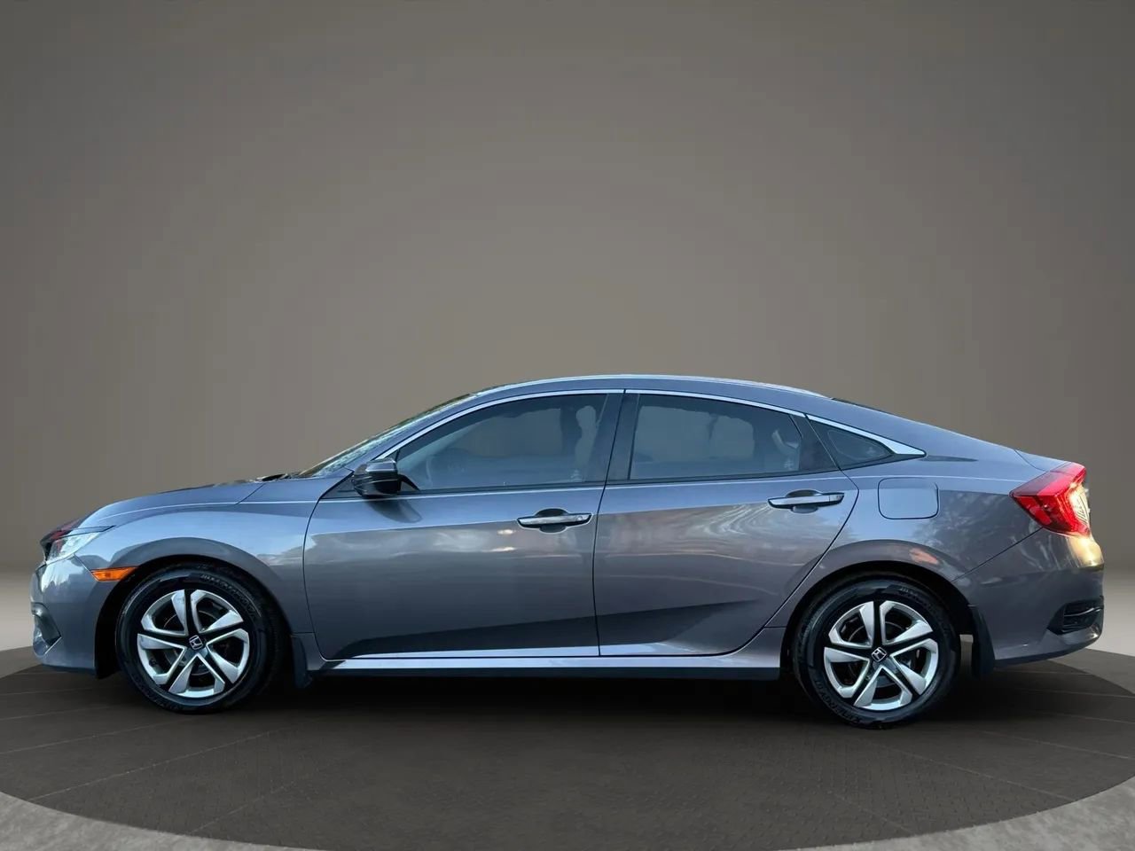 Used 2017 Honda Civic LX image 9