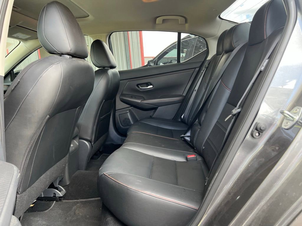 Certified 2025 Nissan Sentra SR w/ SR Premium Package FWD image 17