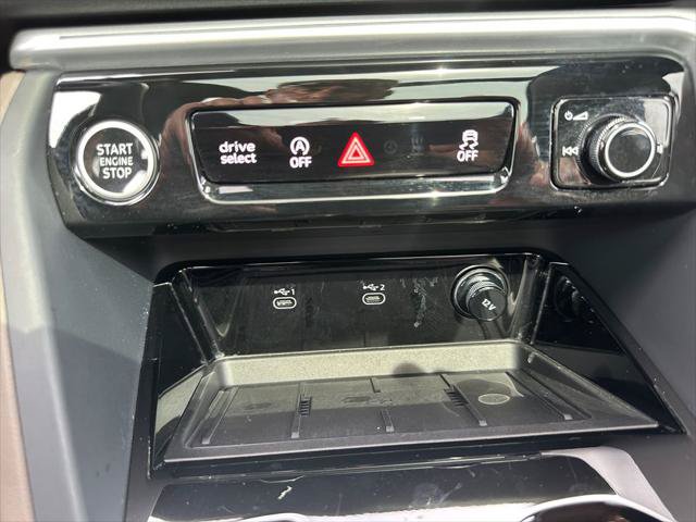 Certified 2025 Audi Q5 Premium w/ Convenience Package AWD/4WD image 25