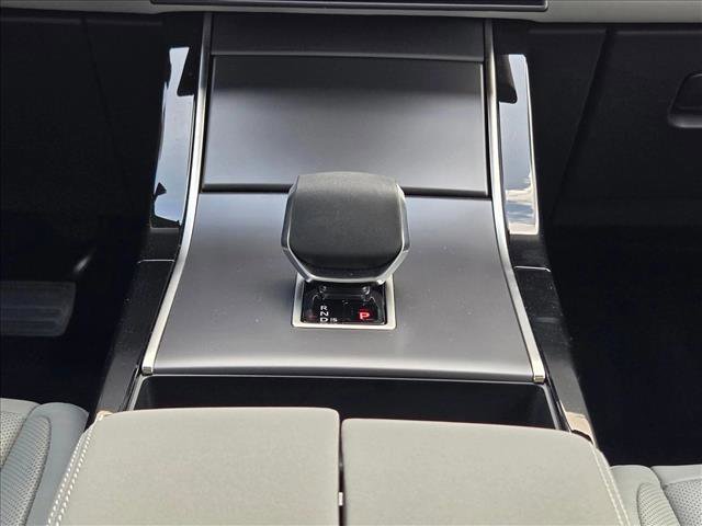 Certified 2026 Land Rover Range Rover Evoque S AWD/4WD image 12