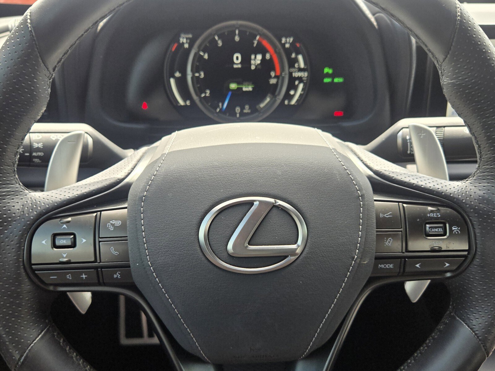 Used 2024 Lexus LC 500 Convertible w/ Touring Package RWD image 26
