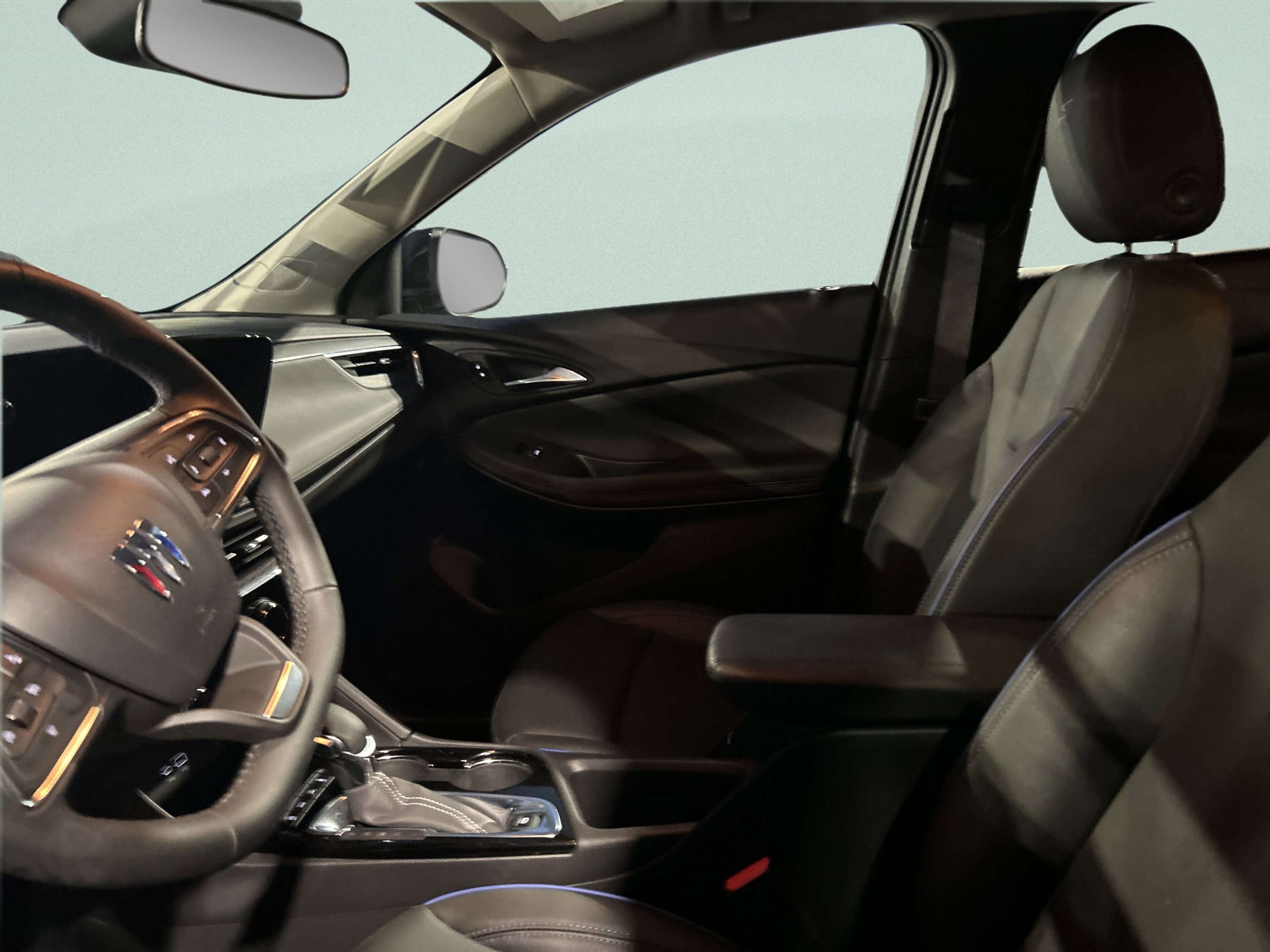 Used 2025 Buick Encore GX Sport Touring image 22