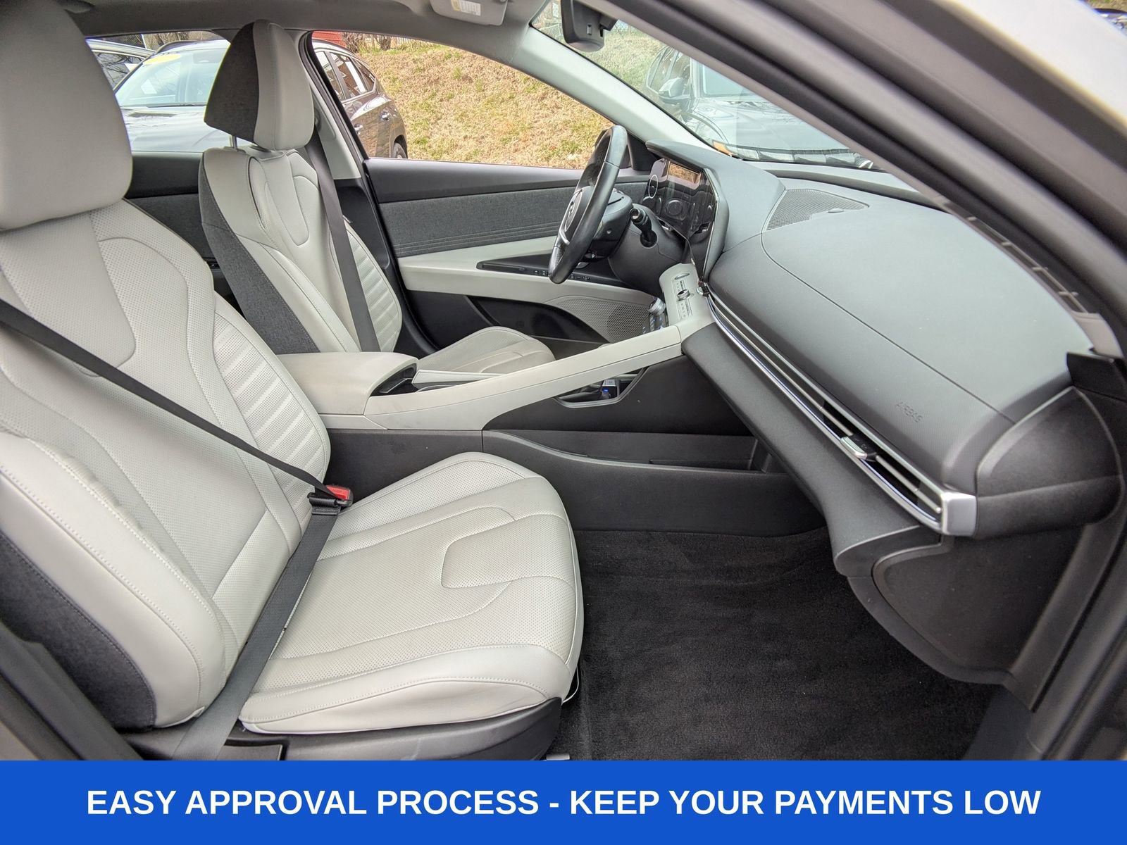 Used 2023 Hyundai Elantra Limited w/ Cargo Package FWD image 16
