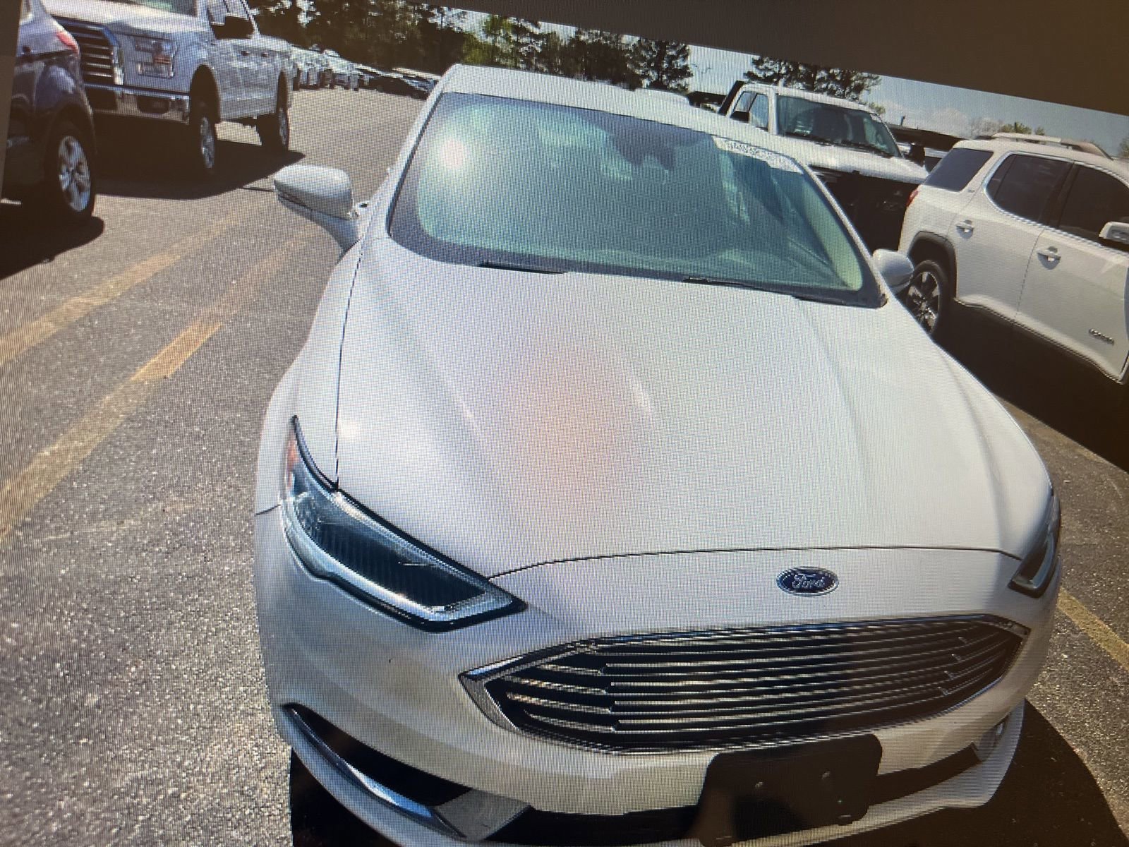 Used 2018 Ford Fusion SE w/ Equipment Group 602A FWD image 12