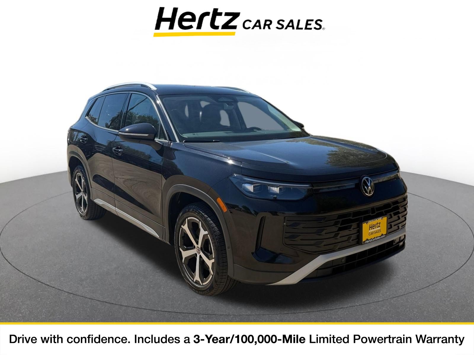 Used 2026 Volkswagen Tiguan SE AWD/4WD image 1