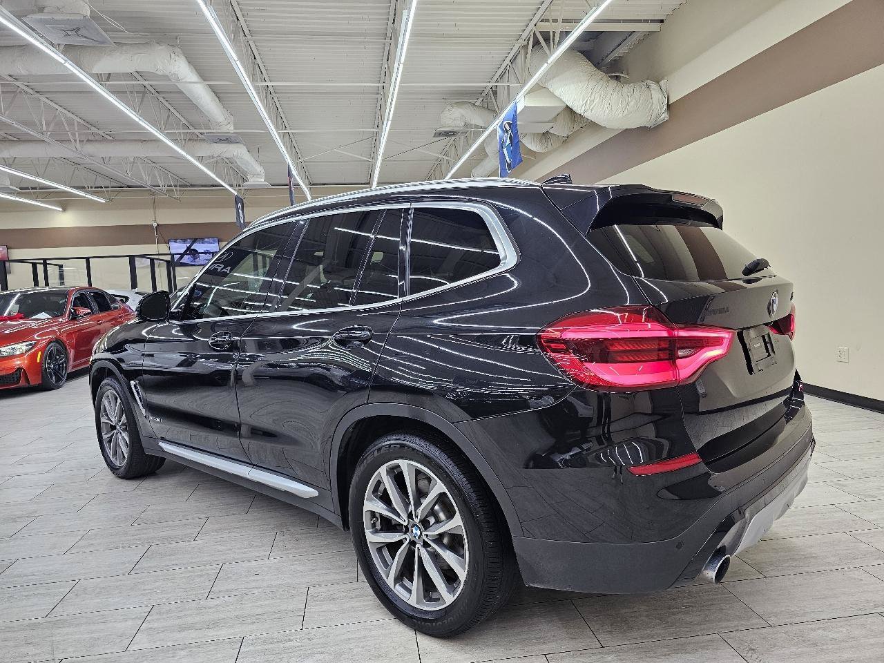 Used 2018 BMW X3 xDrive30i AWD/4WD image 8