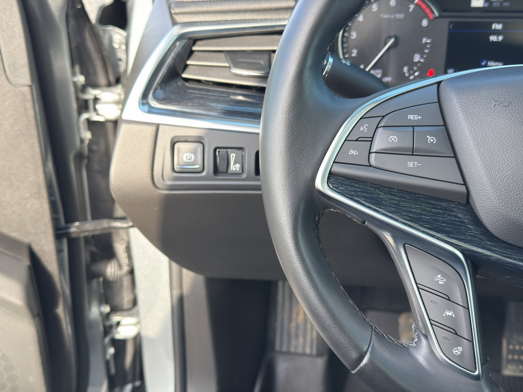 Used 2024 Cadillac XT5 Premium Luxury w/ LPO, Floor Liner Package AWD/4WD image 34