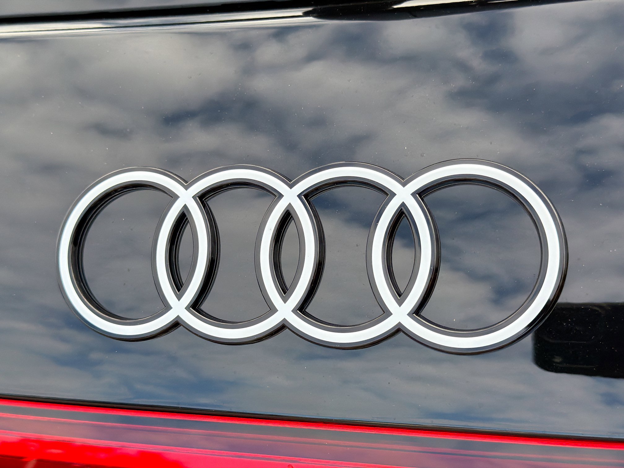 New 2025 Audi Q5 Prestige image 11