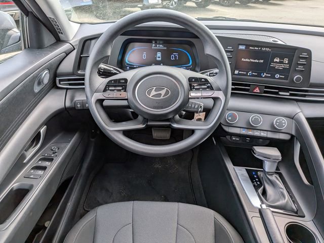 Certified 2026 Hyundai Elantra SE image 15