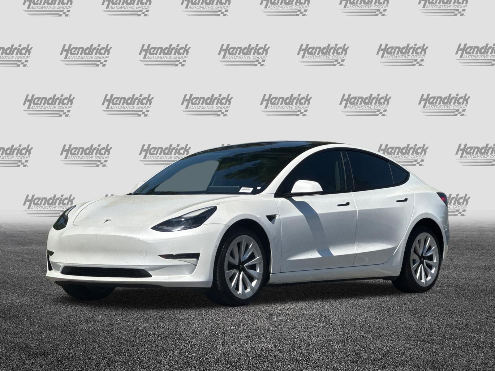 Used 2022 Tesla Model 3 RWD image 9