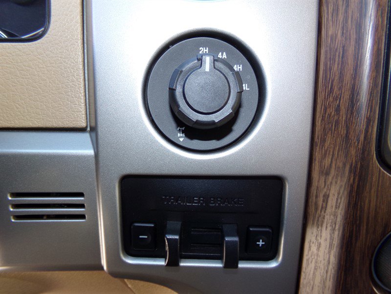 Used 2013 Ford F150 Lariat w/ Luxury Equipment Group AWD/4WD image 54
