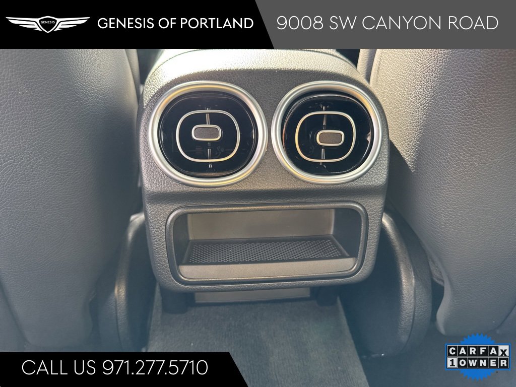 Used 2025 Mercedes-Benz C 300 4MATIC Sedan image 41