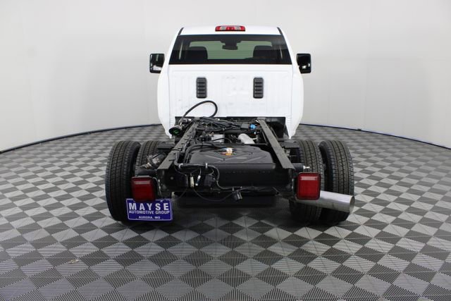 New 2026 GMC Sierra 3500 SLE w/ SLE Convenience Package AWD/4WD image 17