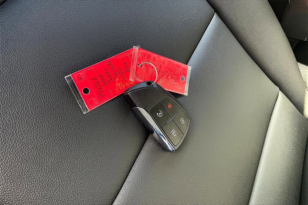 Used 2024 Chevrolet Colorado LT w/ LT Convenience Package III image 36