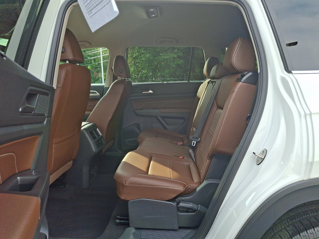 Used 2023 Volkswagen Atlas SE AWD/4WD image 10