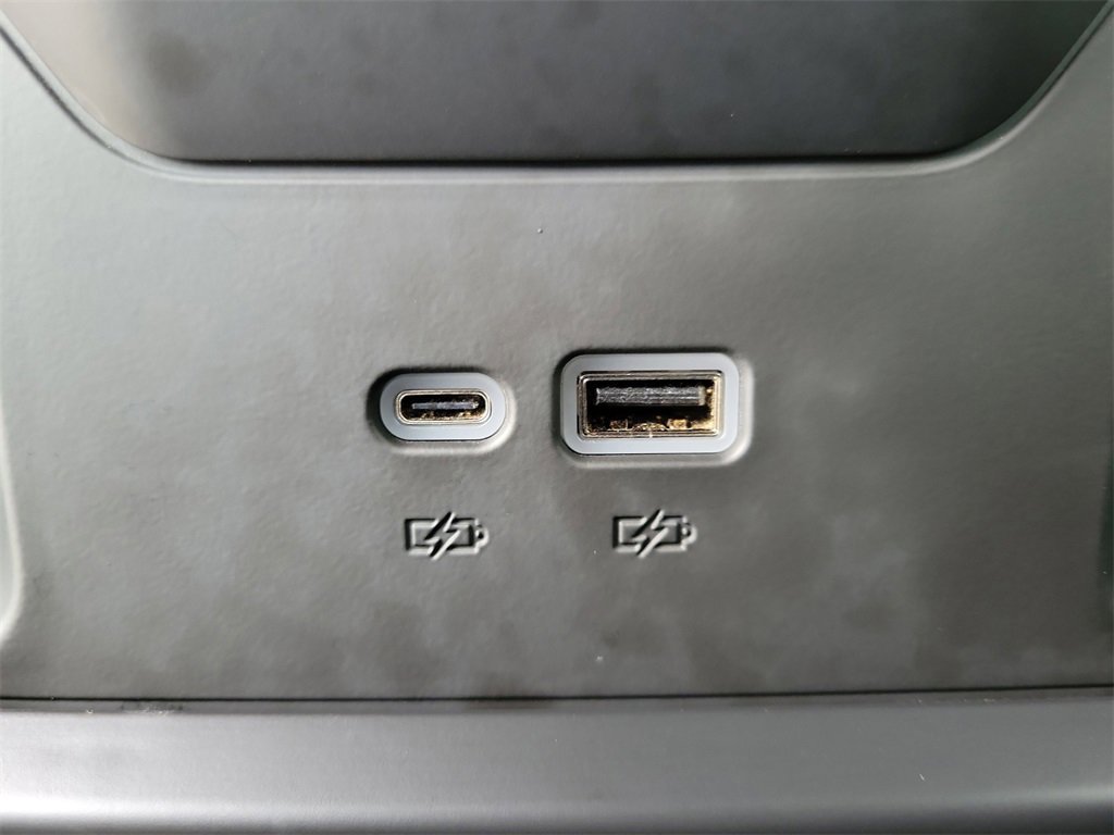 Used 2025 Chevrolet Silverado 1500 LT image 15