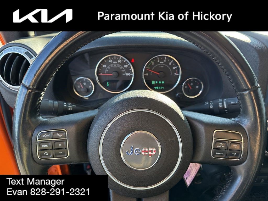 Used 2013 Jeep Wrangler Unlimited Rubicon w/ Connectivity Group image 22