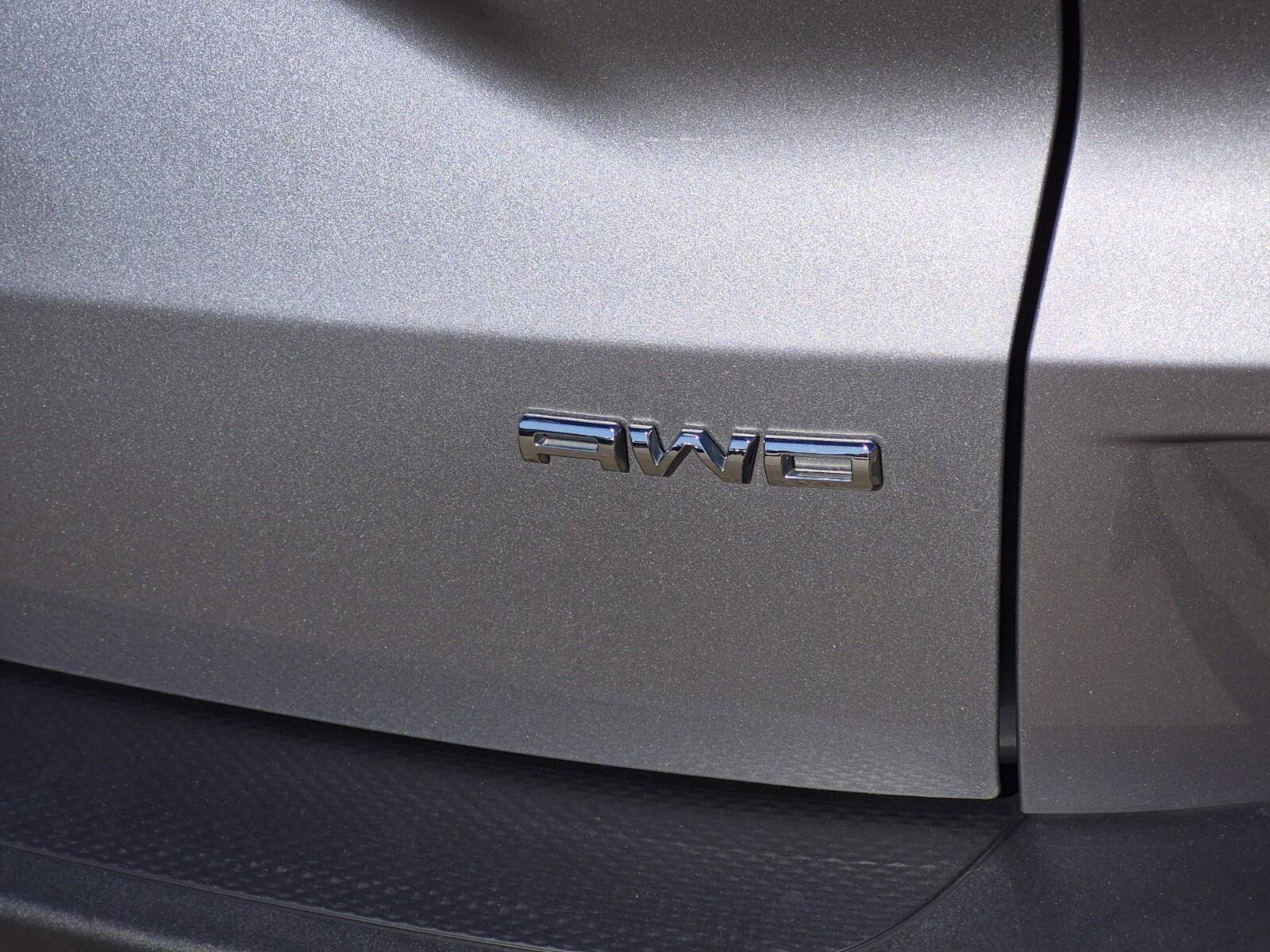 Used 2024 Ford Escape Platinum image 10