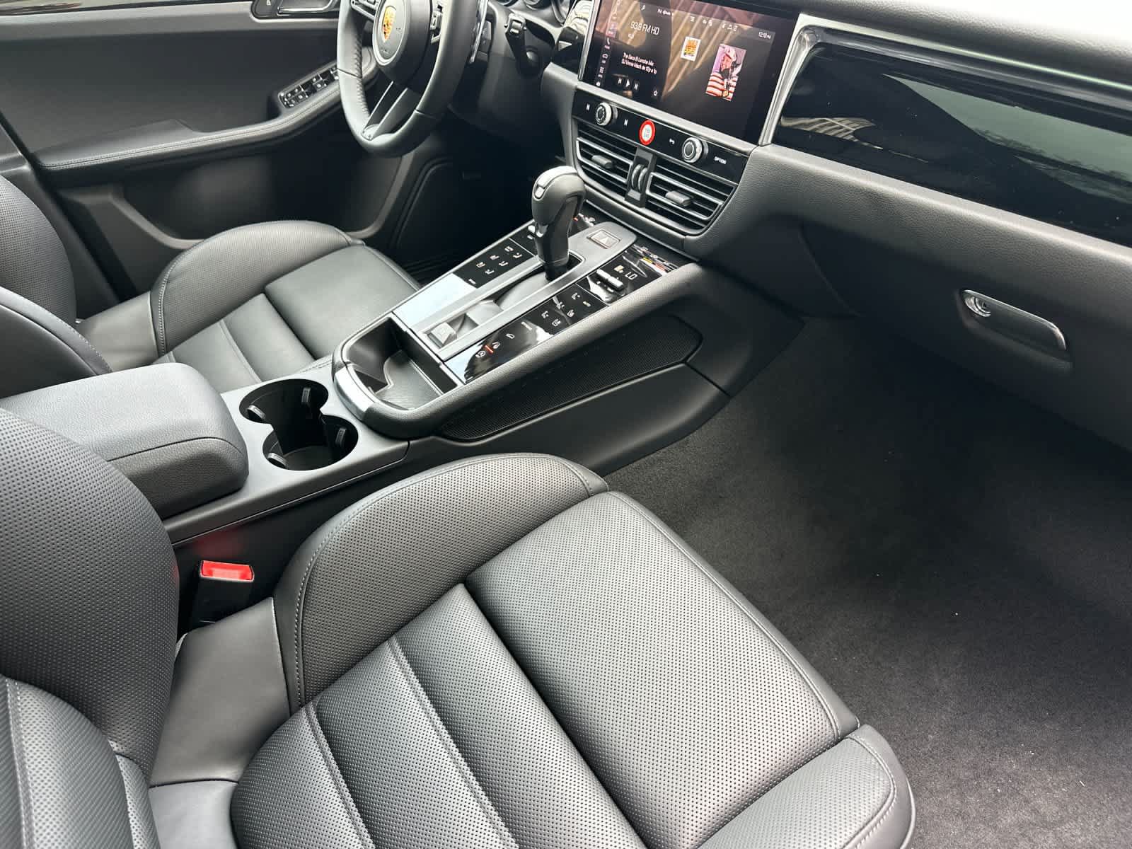 New 2026 Porsche Macan S AWD/4WD image 17