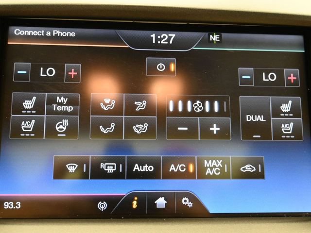 Used 2013 Lincoln MKS FWD image 21