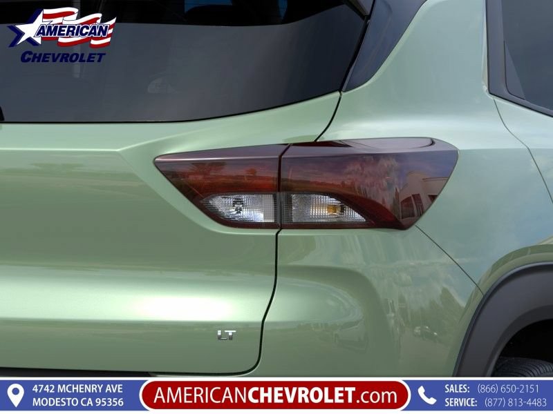 New 2026 Chevrolet TrailBlazer LT w/ Driver Confidence Package FWD image 11