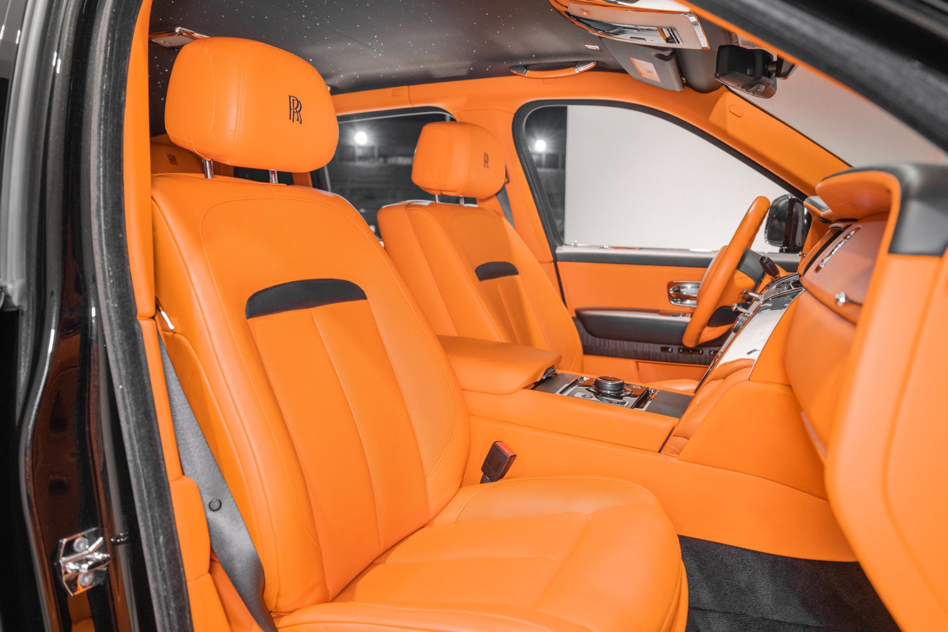Used 2020 Rolls-Royce Cullinan AWD/4WD image 29