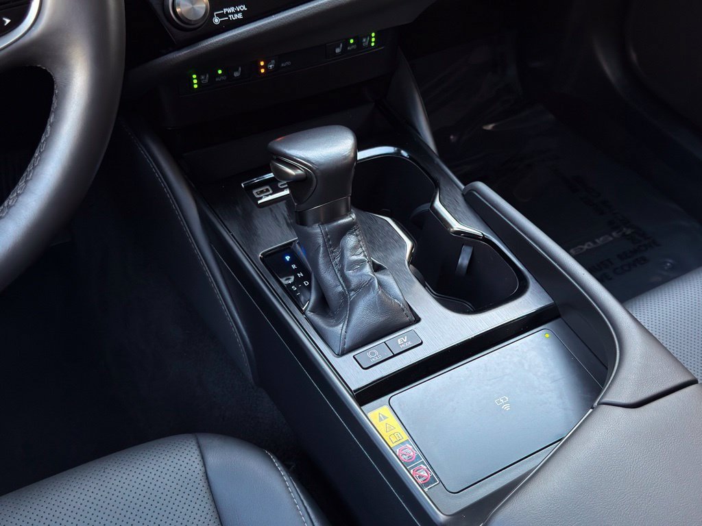 Certified 2025 Lexus ES 300h w/ Premium Package FWD image 21