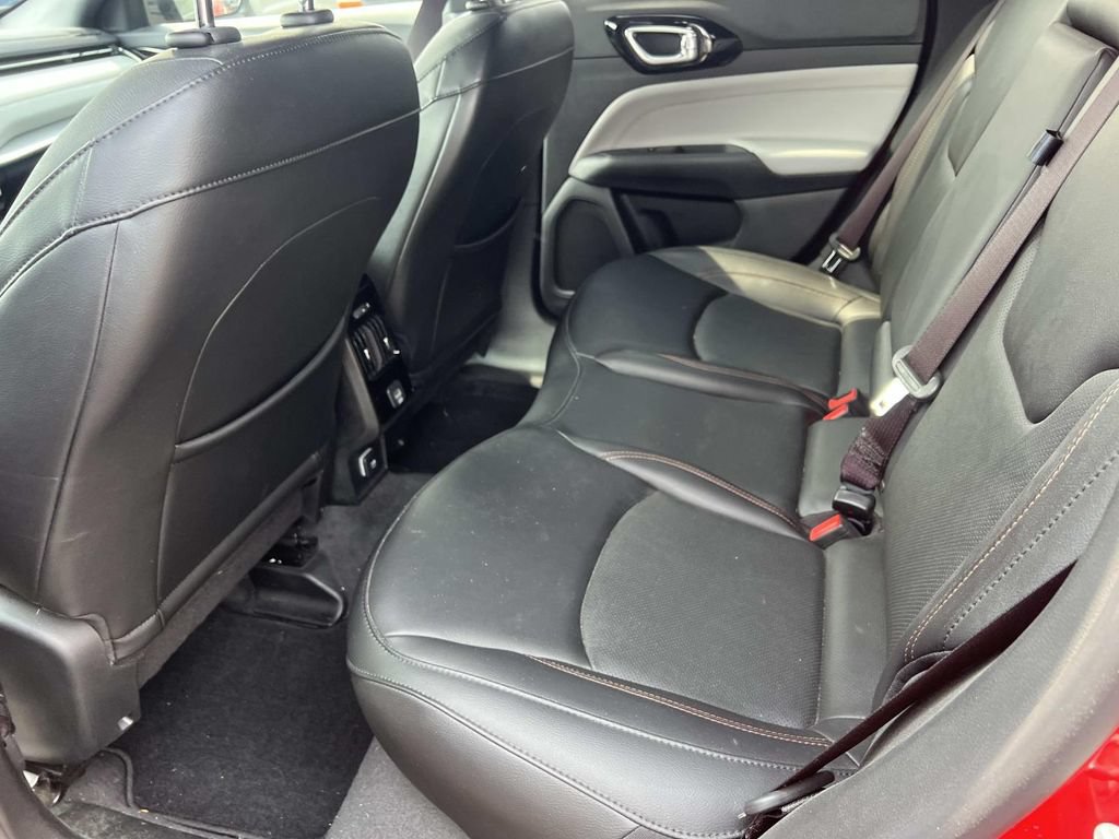 Used 2023 Jeep Compass Limited AWD/4WD image 11