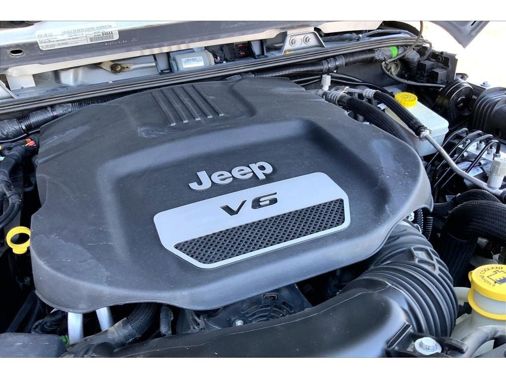 Used 2017 Jeep Wrangler Unlimited Rubicon AWD/4WD image 31