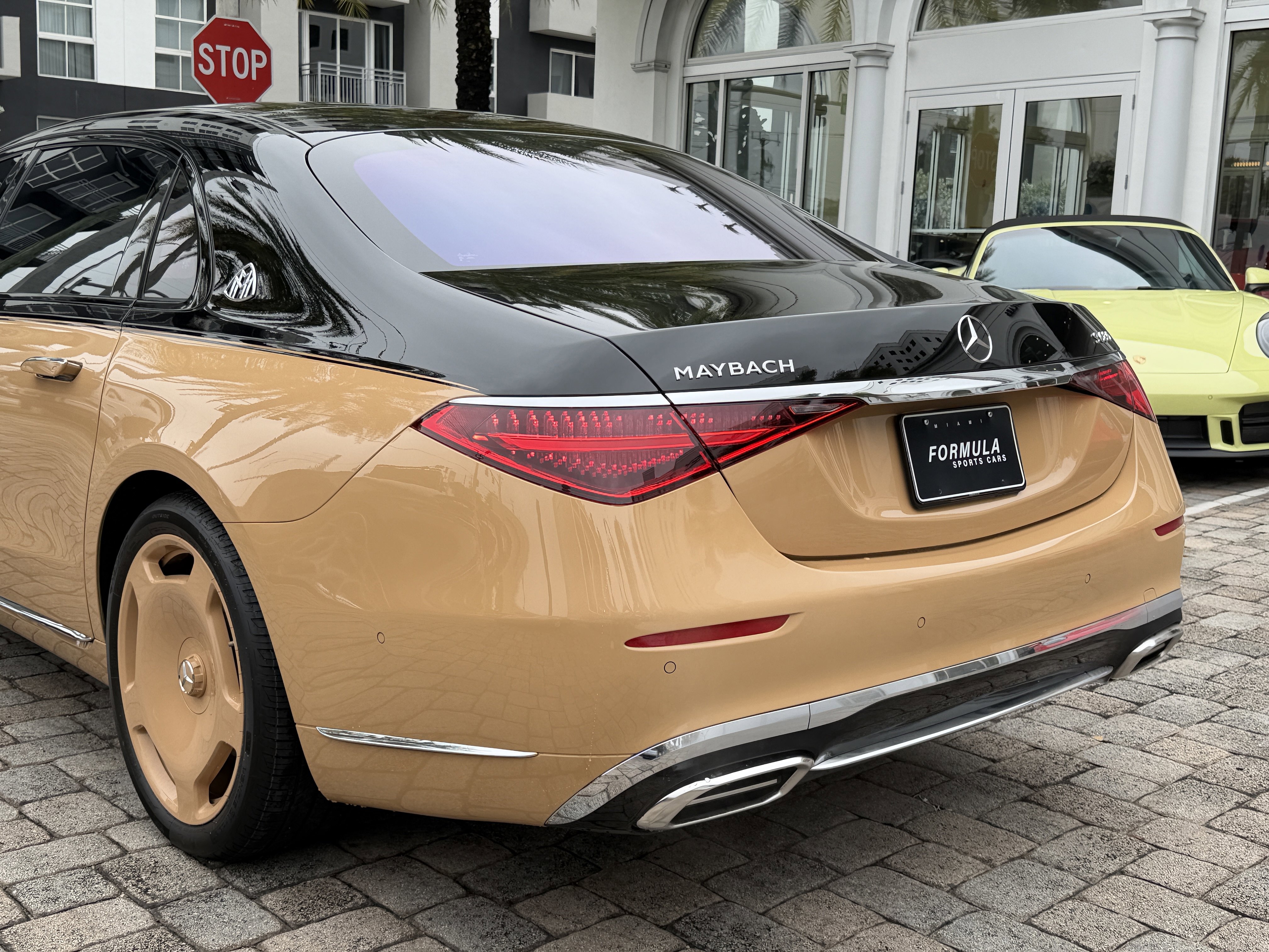 Used 2023 Mercedes-Benz Maybach S 680 Maybach S 680 Virgil Abloh Edi image 14
