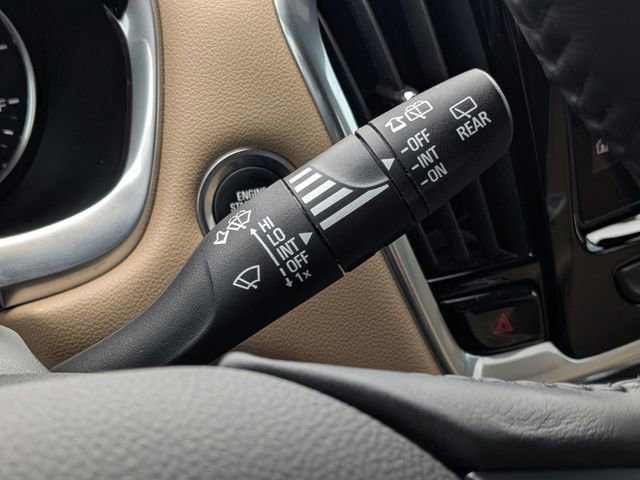 Used 2022 Chevrolet Traverse Premier w/ LPO, Floor Liner Package FWD image 27