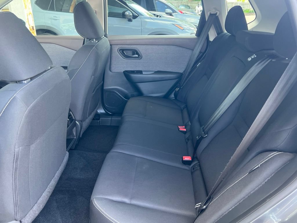 Certified 2023 Nissan Rogue S AWD/4WD image 8