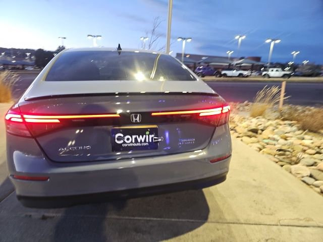 Used 2025 Honda Accord Sport image 35