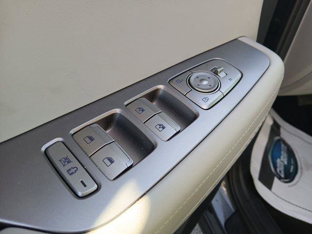 Used 2024 Hyundai Palisade SEL image 10