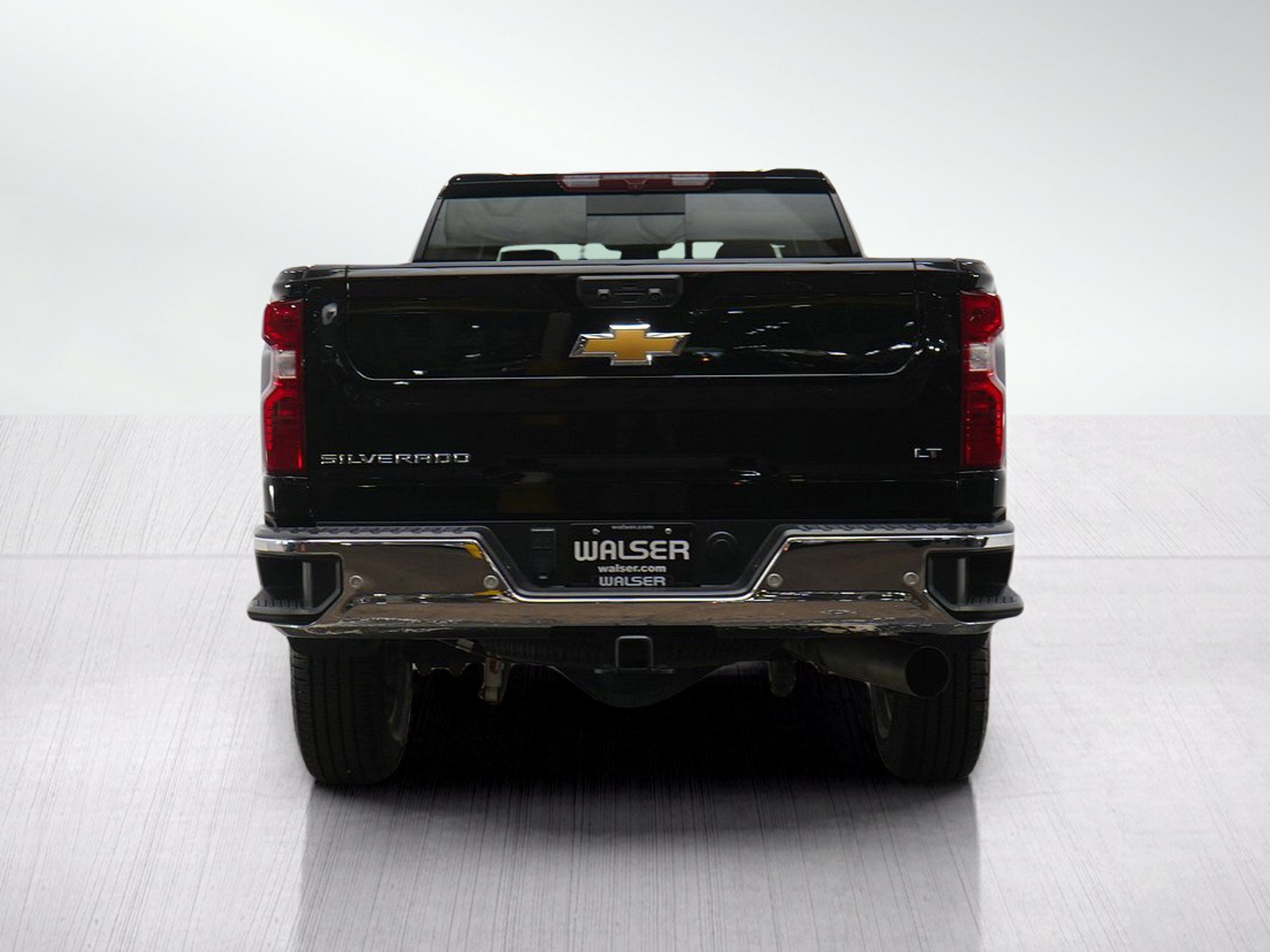 Used 2024 Chevrolet Silverado 3500 LT w/ Safety Package AWD/4WD image 4