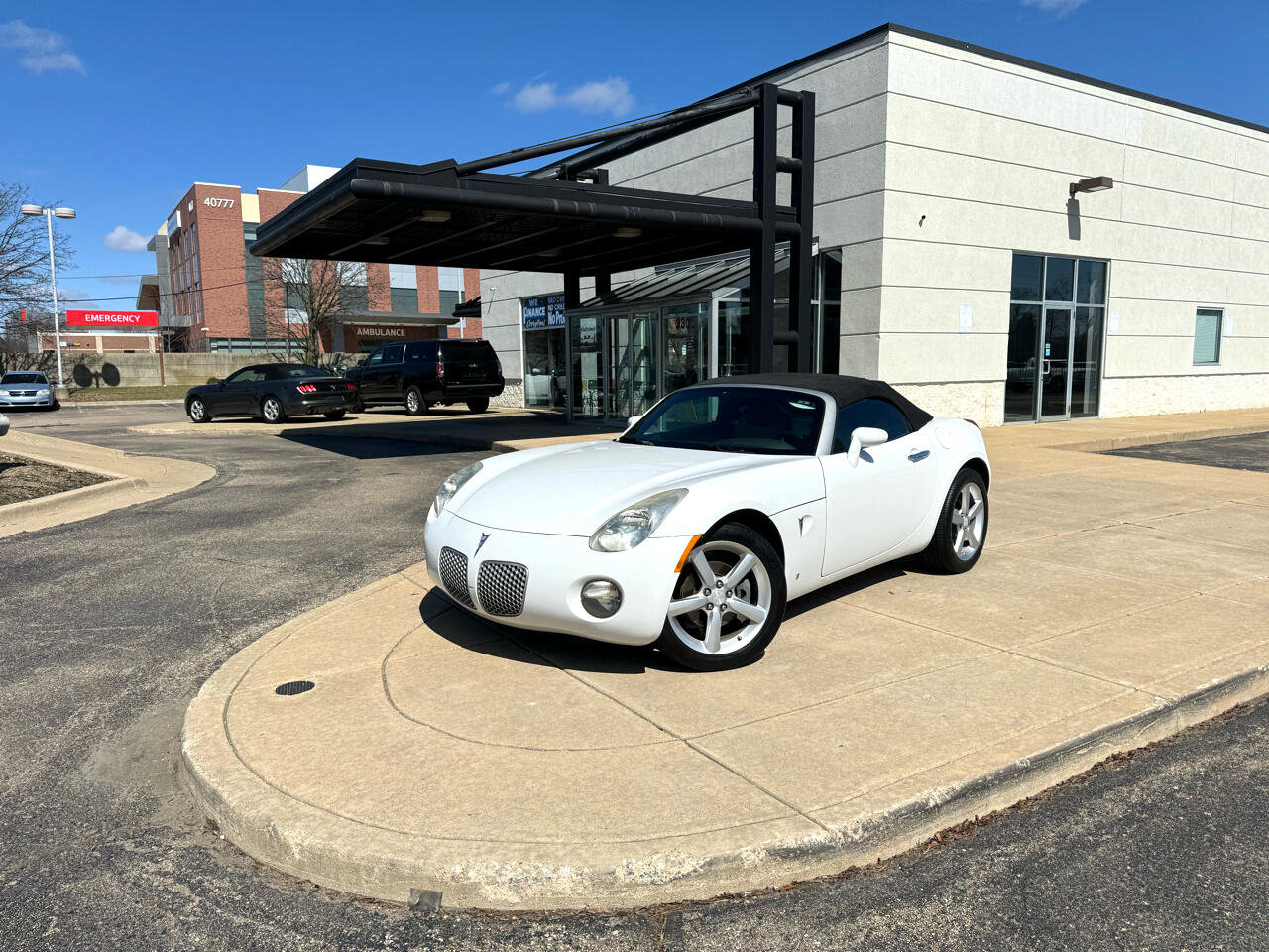 Used 2009 Pontiac Solstice Convertible w/ Premium Package