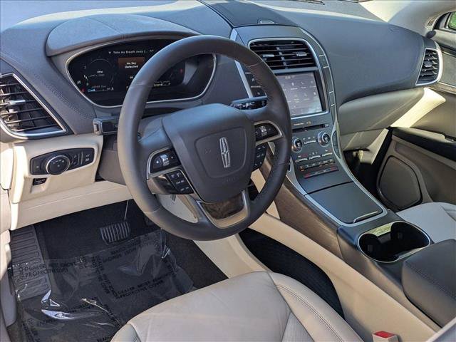 Used 2019 Lincoln Nautilus Select FWD image 10